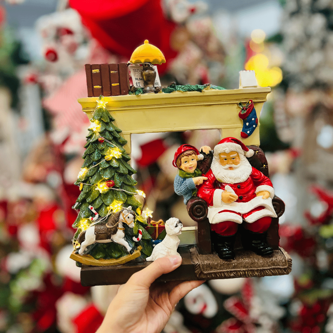 Cenário Sala do Noel Com Led de Resina 30,5x27cm