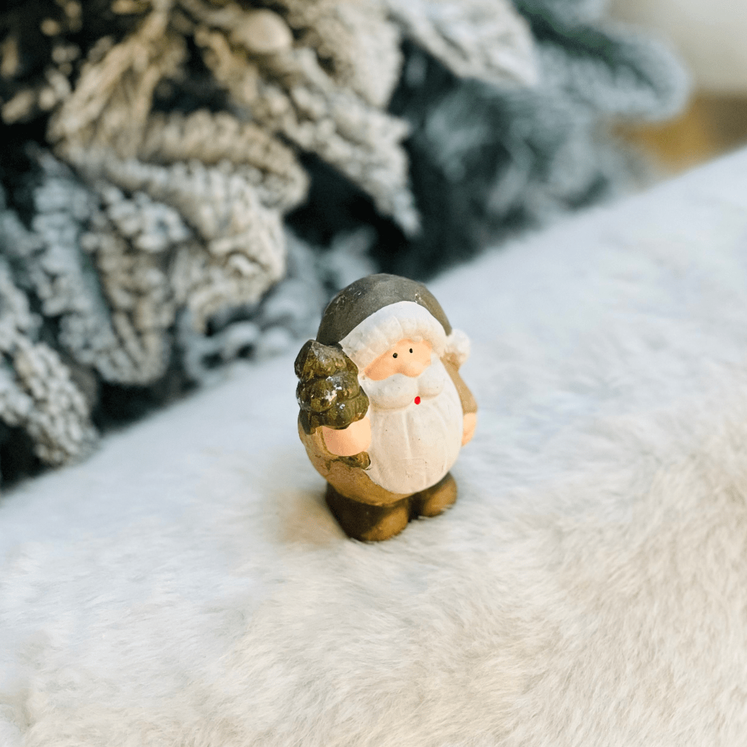 Mini Papai Noel Verde de Cerâmica 8cm