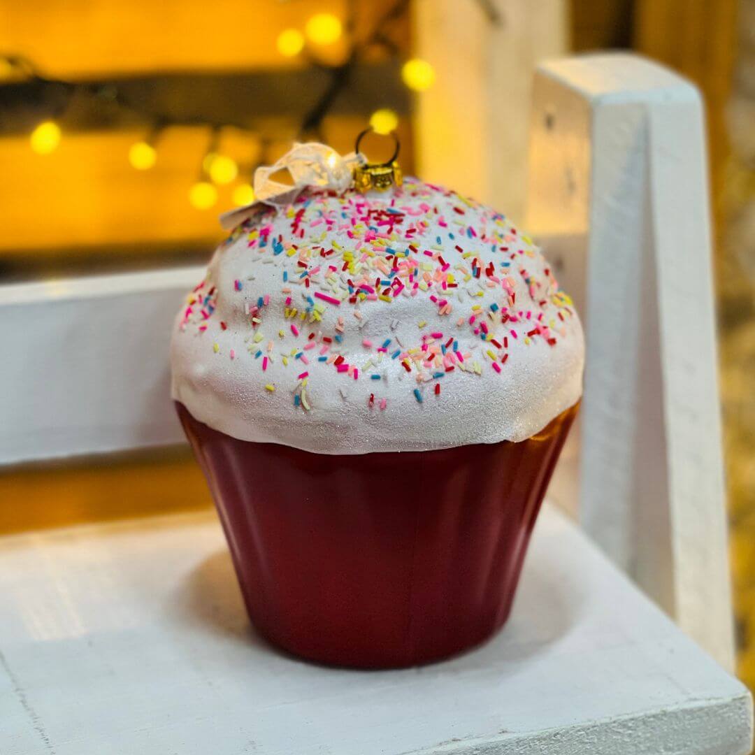 Enfeite Natalino Cupcake Pendente Vermelho e Branco – 13,6cm