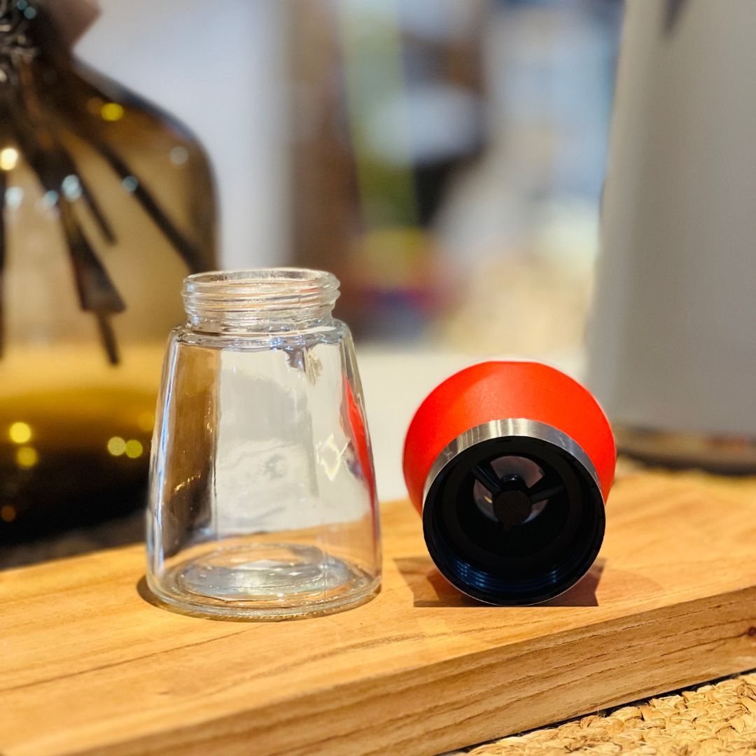 Moedor de Tempero Vidro Com Tampa Vermelha - 170ml