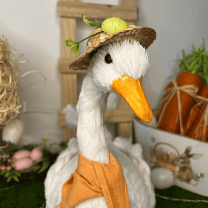 Pata Branca Com Chapeu 30cm