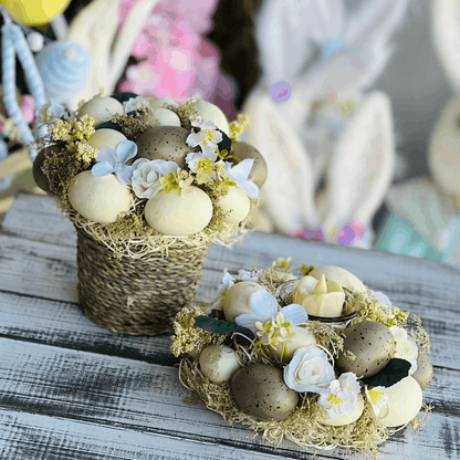 Vaso Decoratico Com Flor e Ovinhos Bege e Amarelo - 20cm