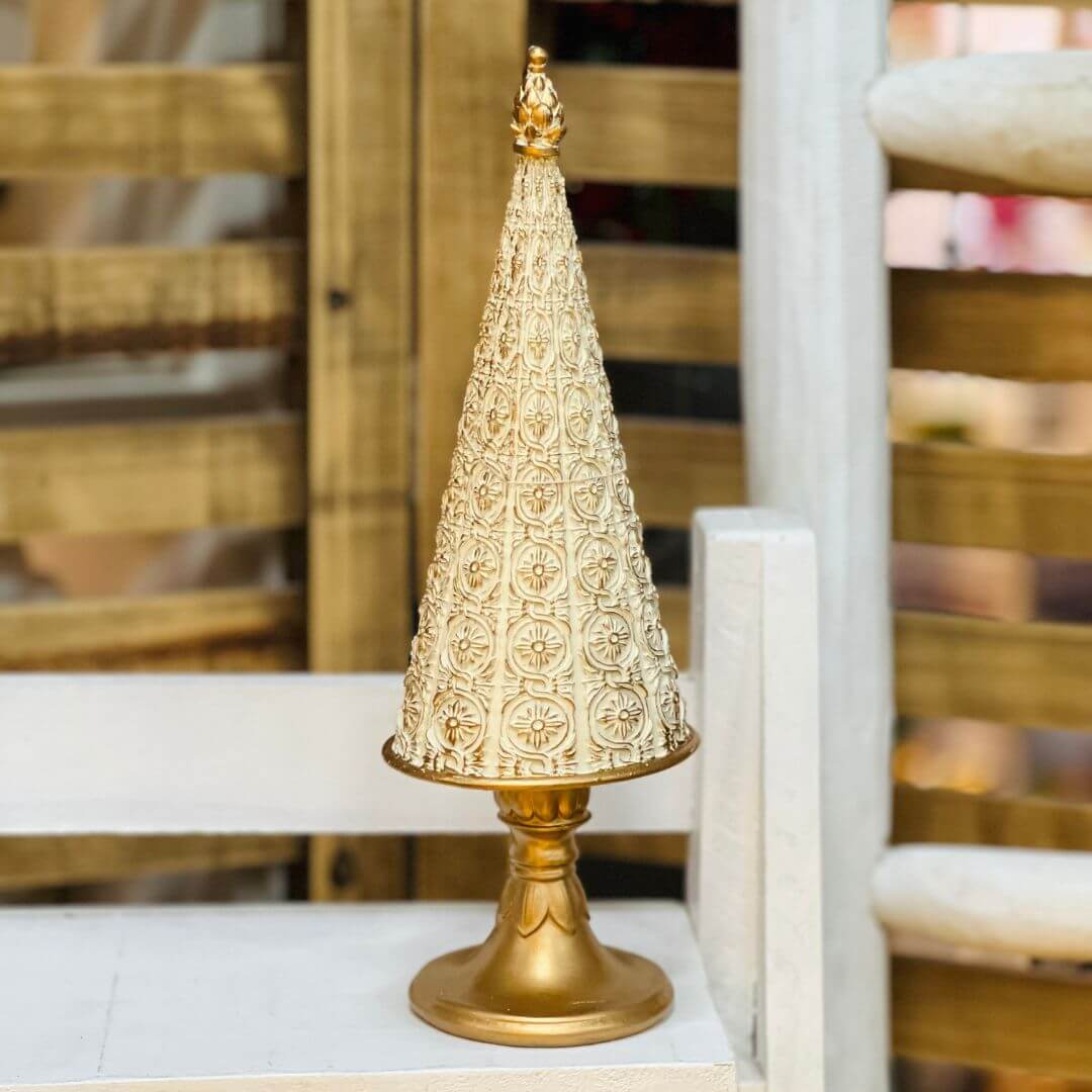 Árvore de Natal Decorativa em Resina – 32cm