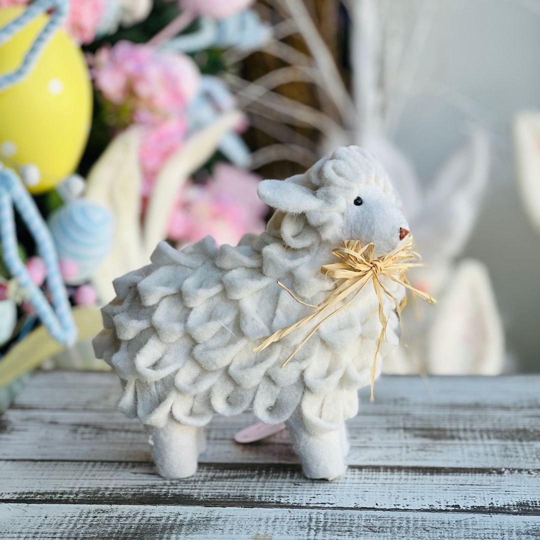 Ovelha Decorativa com Laço - 19cm