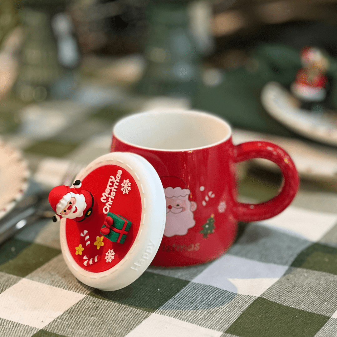 Caneca Papai Noel Com Tampa Vermelha 400ml 12cm