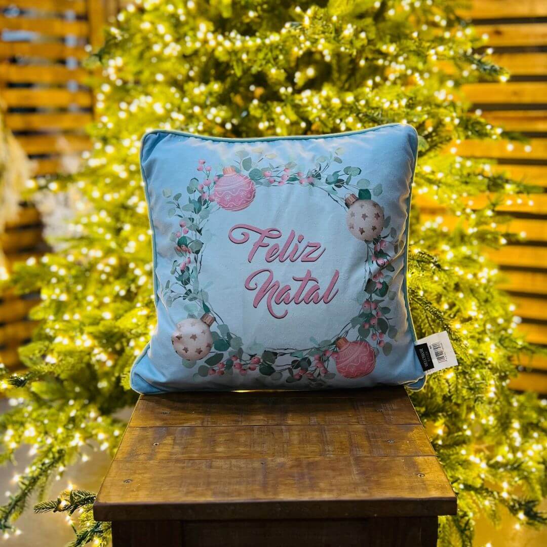 Capa Natalina Feliz Natal com Cordone Candy Color – 43 x 43cm