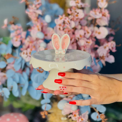 Prato Para Docinhos Coelhinho Com Orelha - 15cm (Branco e Rosa)