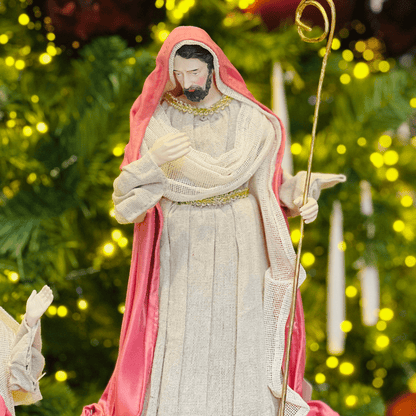 Sagrada Familia Rosa Plus de Resina e Linho 40cm 3pcs