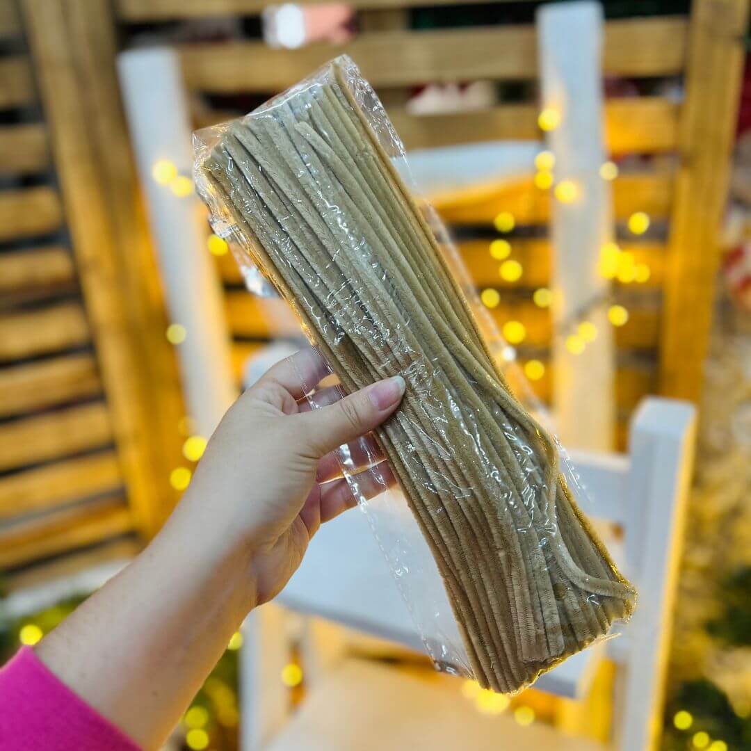 Fecho Prático de Veludo Champanhe – 30cm | 100 Peças