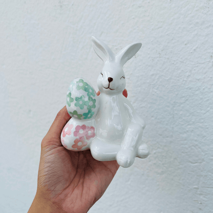 Coelho Com Ovinhos Branco de Cerâmica 10,5cm