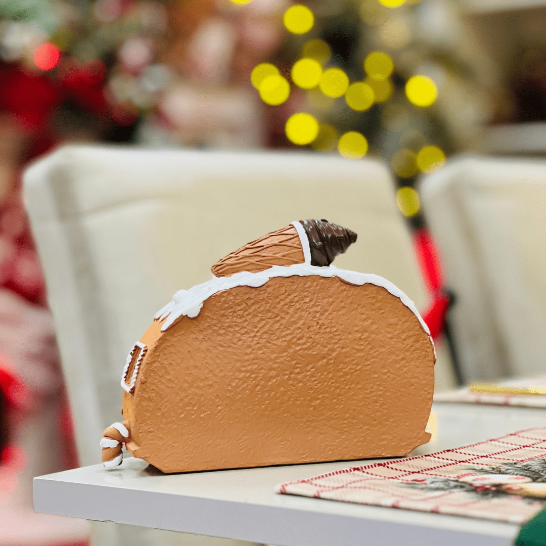 Trailer Natalino de Resina Gingerbread Com Led 12,5cm