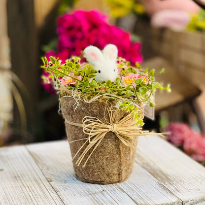 Vaso Decorativo Com Coelho e Flores - 15x15x20cm