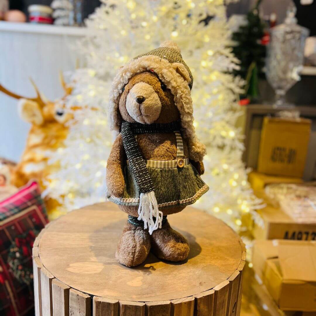 Urso Natal Menina em Pé com Extensor Marrom e Verde – 65cm