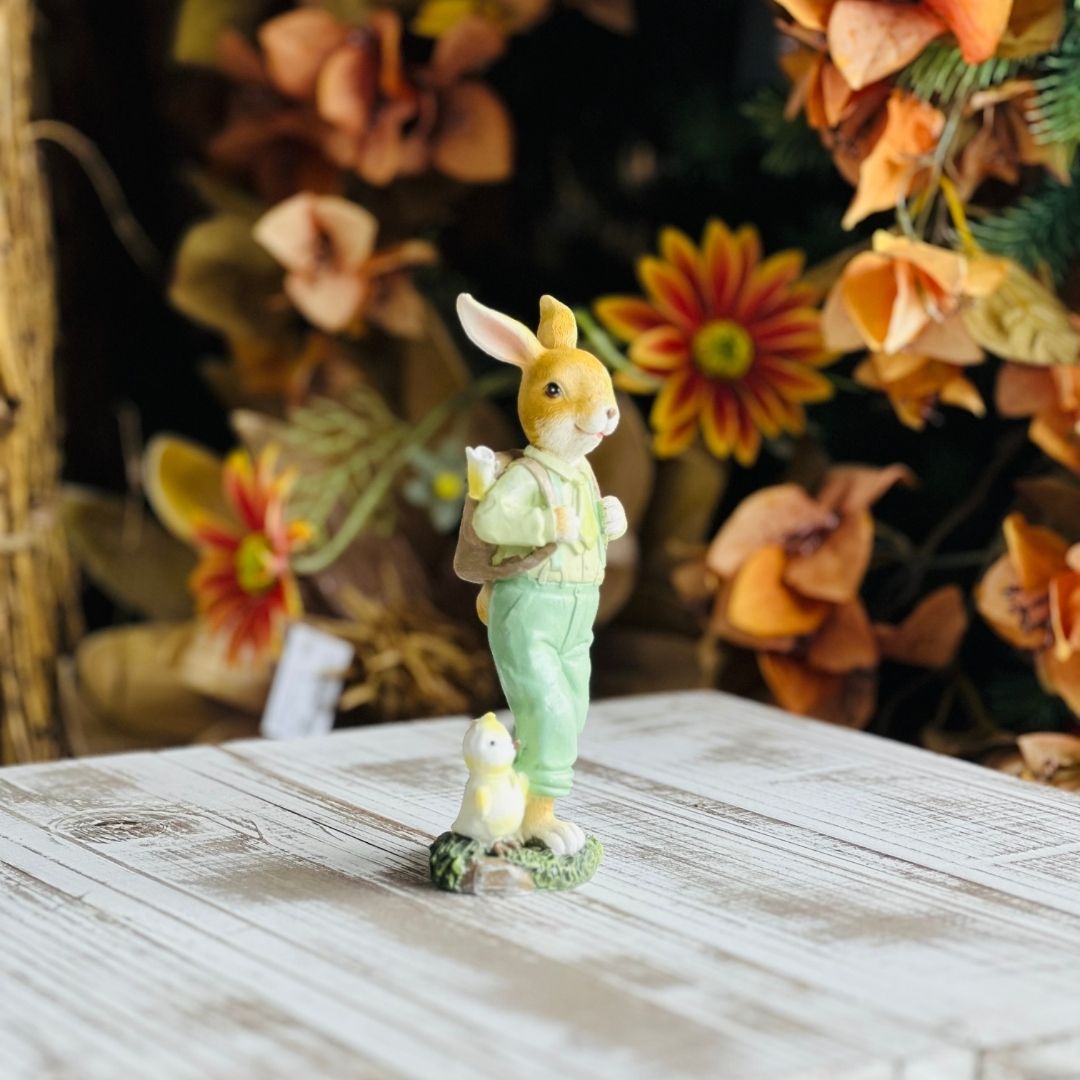 Coelho Decorativo de Resina 37cm