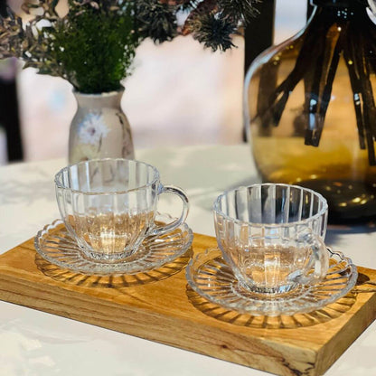 Conjunto de Seis Xícaras de Chá de Vidro Com Pires Petala - 200ml