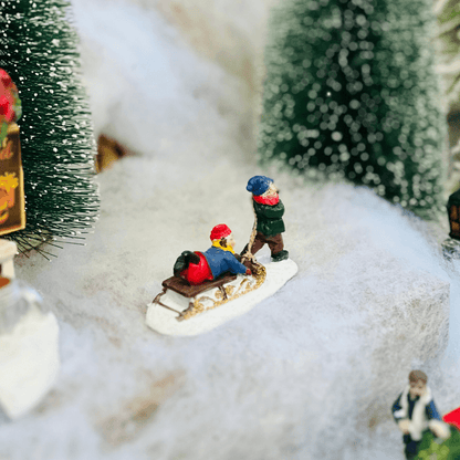 Cenário Natal Criancas no Trenó 4,5x7,5x3cm
