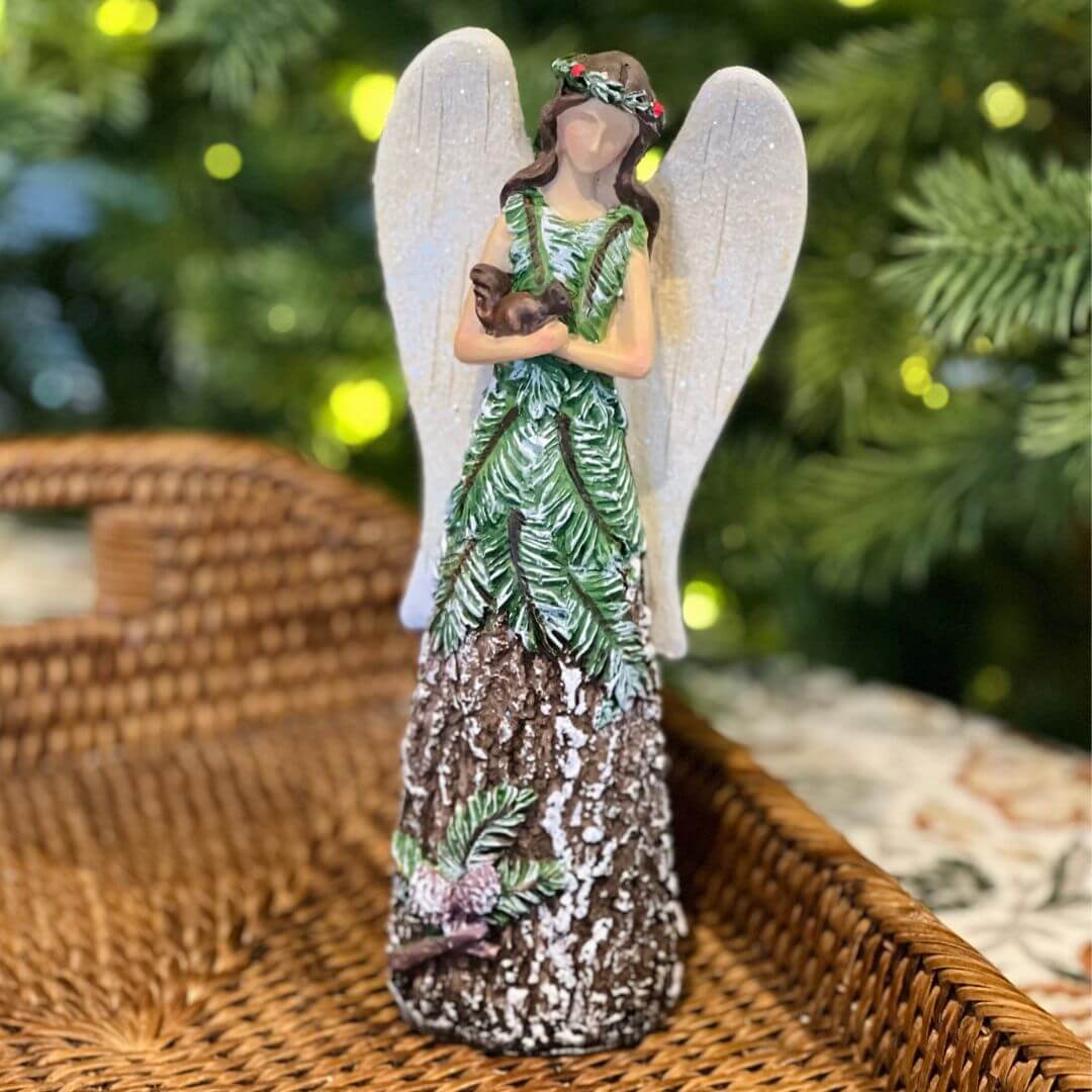 Enfeite Natalino Anjo com Tronco em Resina – 19,5cm