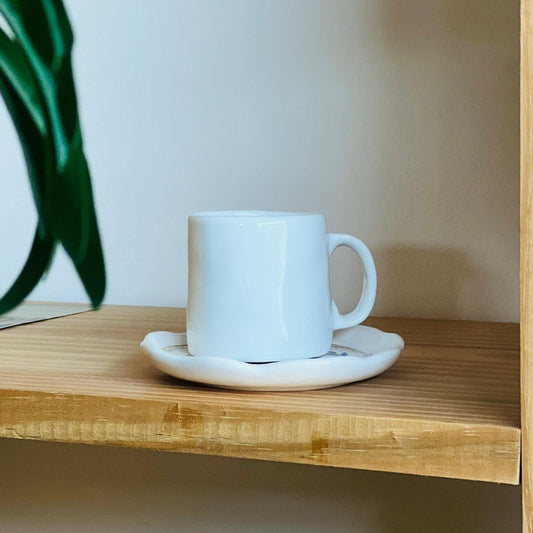 Xícara de Café com Pires Íris Azul