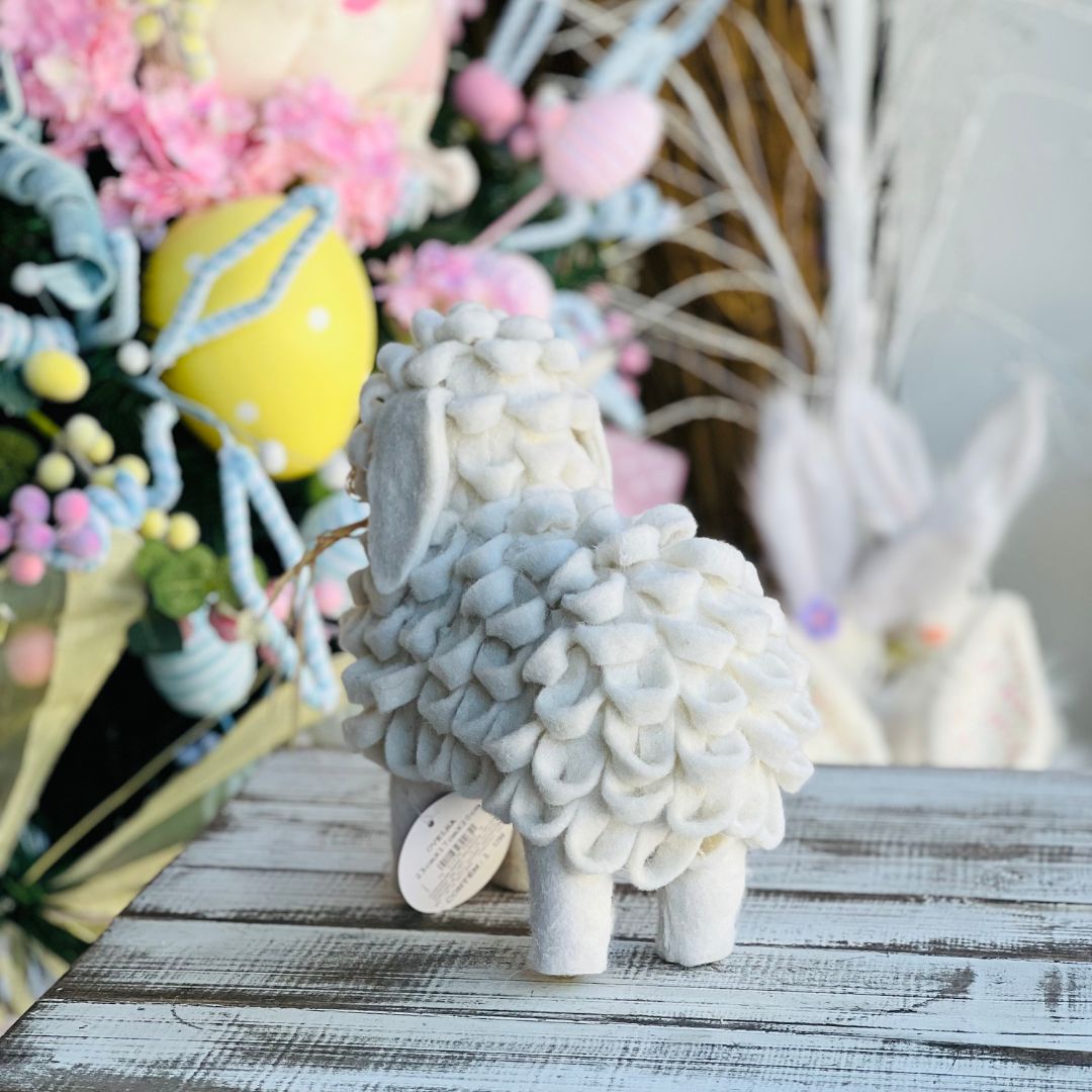Ovelha Decorativa Com Laço - 23cm