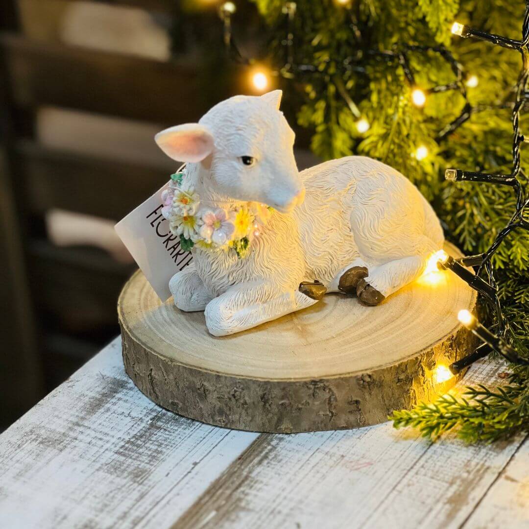 Ovelha Decorativa Branca em Resina | 14cm