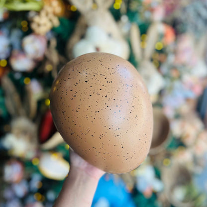 Ovo de Páscoa Para Pendurar Marrom - 20cm