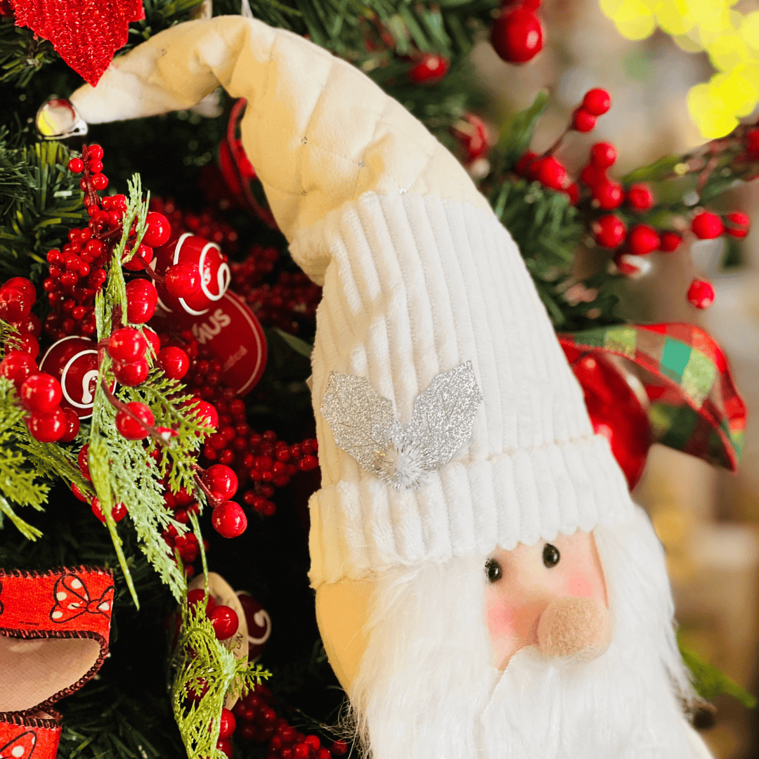 Papai Noel para Pendurar Branco e Prata de Pelúcia 60x30cm