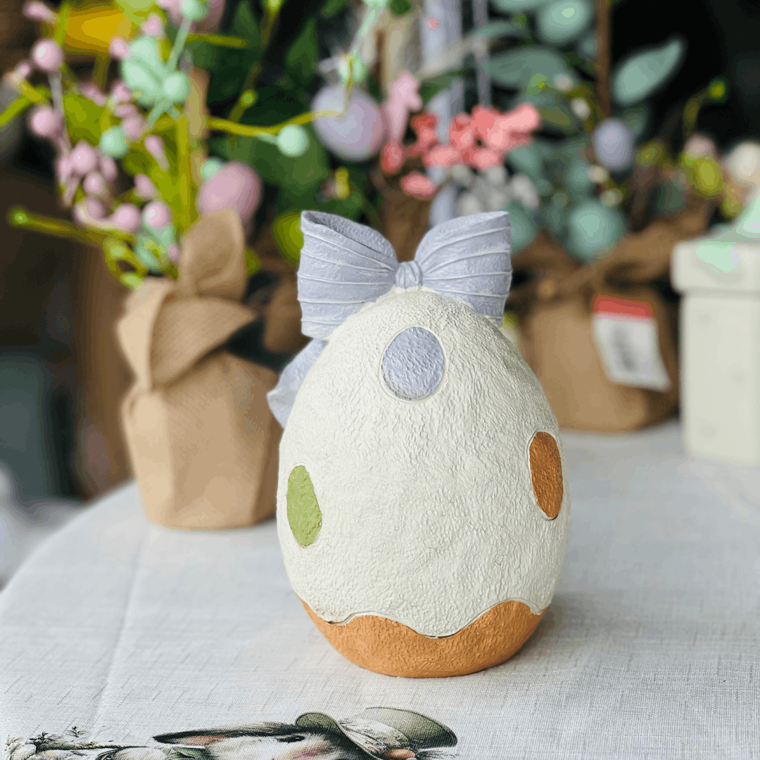 Ovo Com Laço Lilás de Resina 19cm