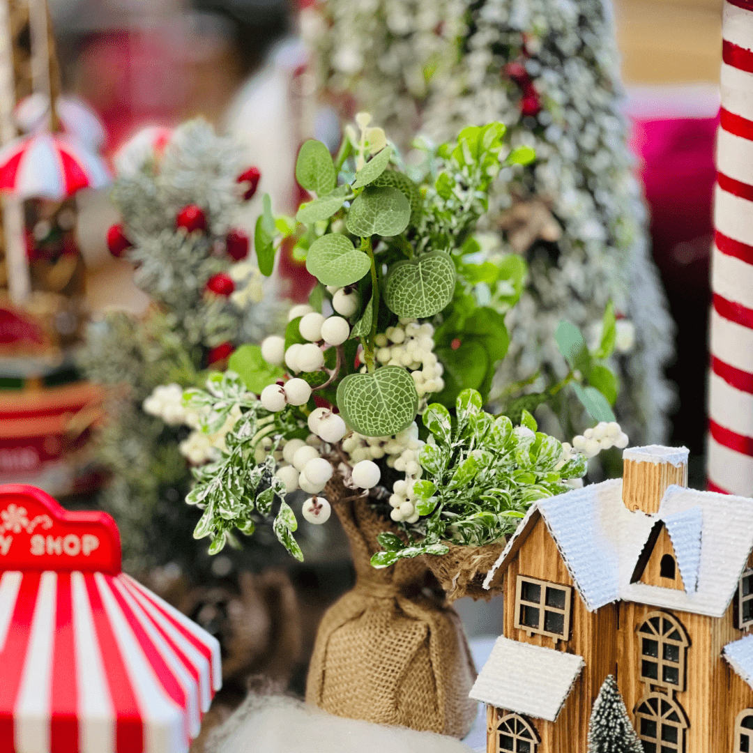 Mini Árvore Natalina Berries Brancas 40cm