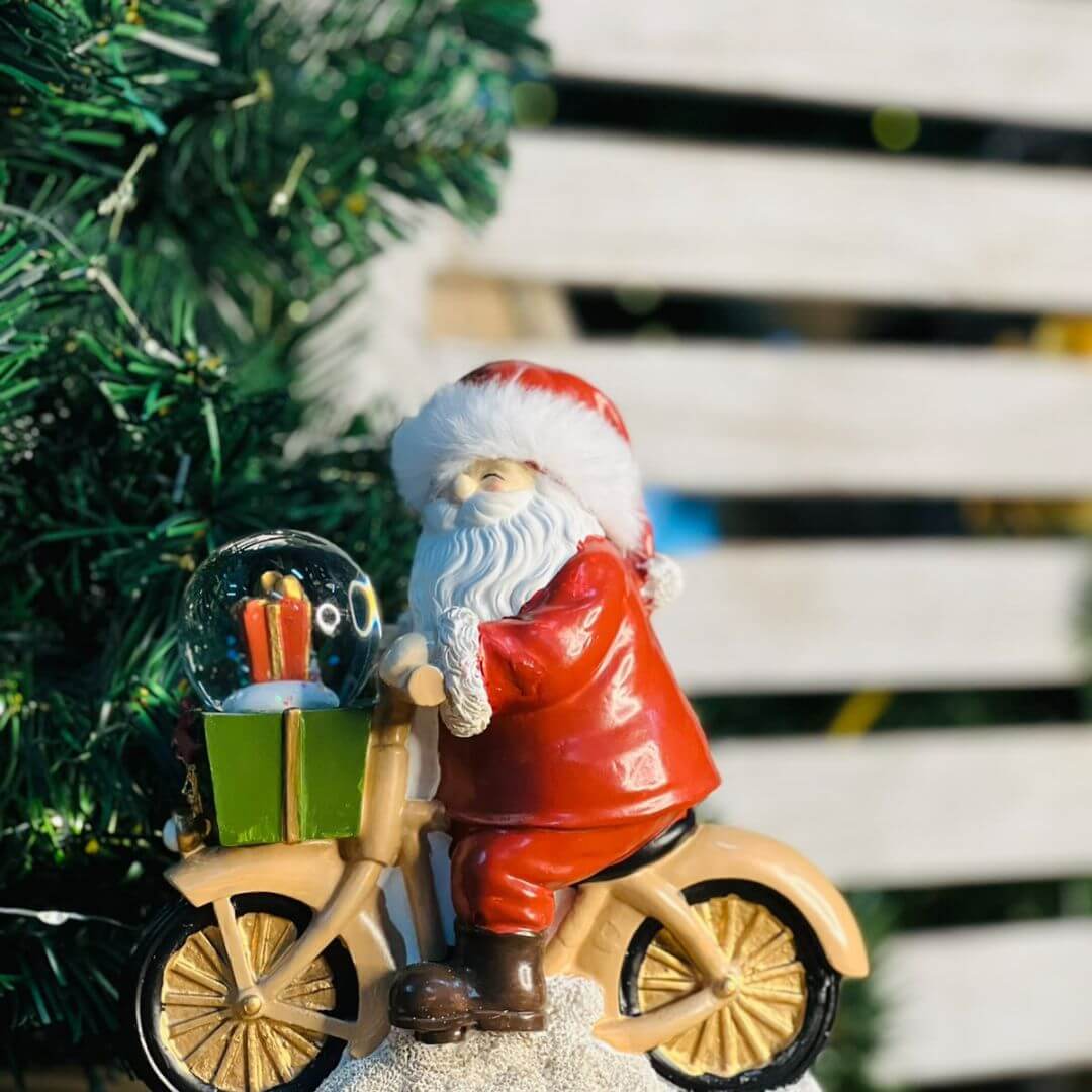Papai Noel na Moto Resina - 18cm Vermelho Verde