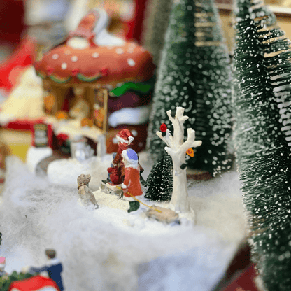 Cenário Natal Crianças na Neve 9,3x13,2x7,3cm