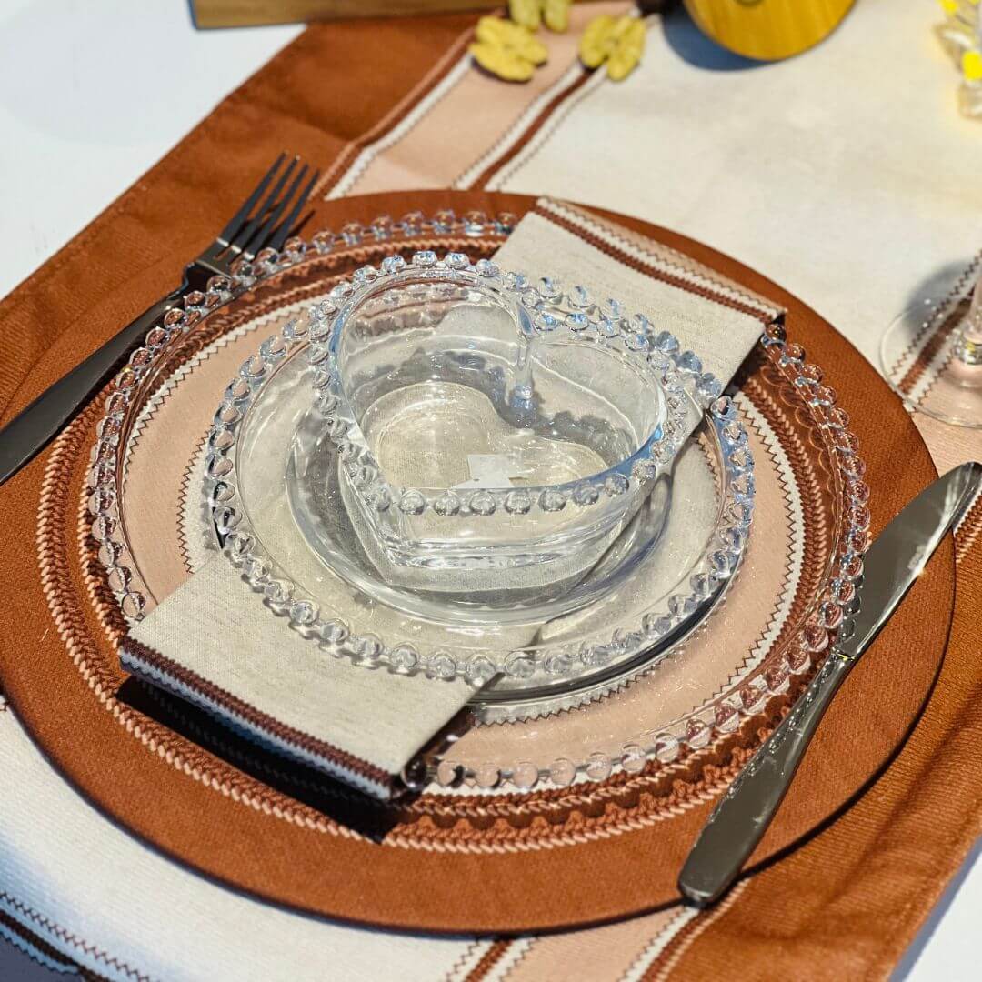 Capa para Sousplat  Delicadeza Terrena - 35cmx35