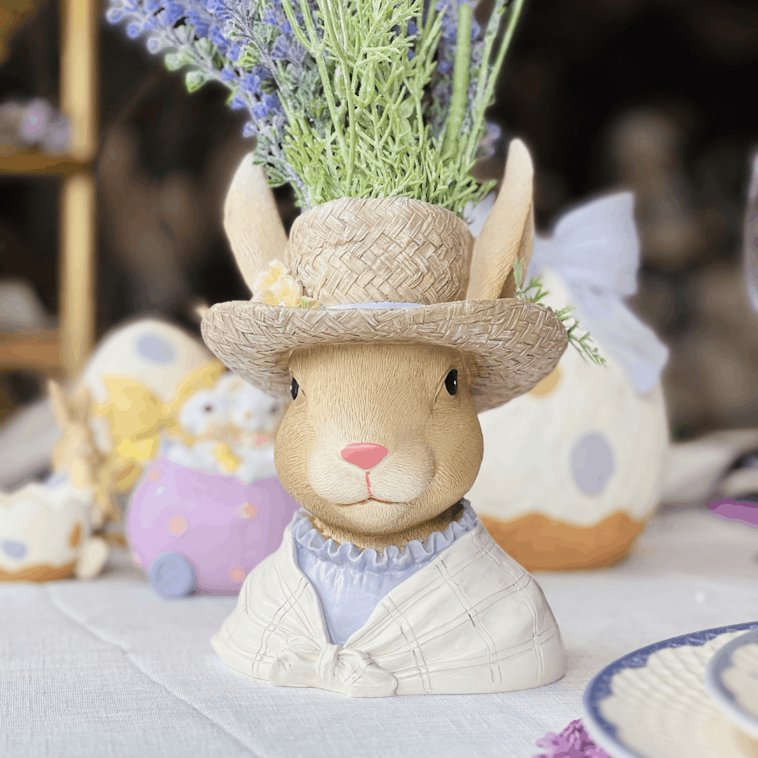 Coelho Com Chapeu Vaso Decorativo de Resina 21cm