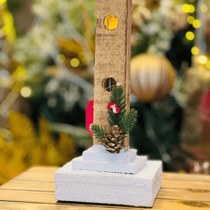 Poste de Madeira Natural Nevado Com Led 52cm - Pilha