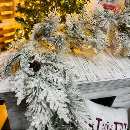 Galhos Decorativos Longos Nevados – 270cm