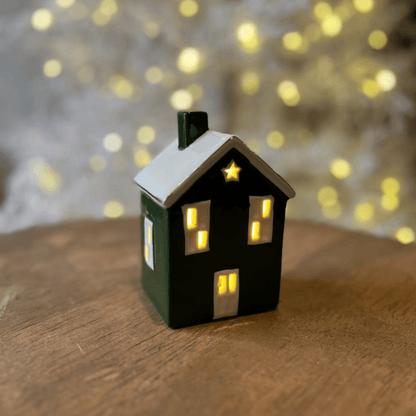 Casa Decorativa com Estrela e LED – 11,5cm