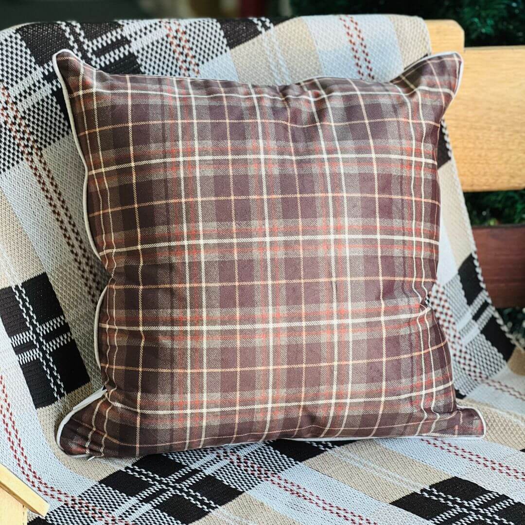 Capa Almofada Xadrez Cordone (Coleção Equestre) - 50cm