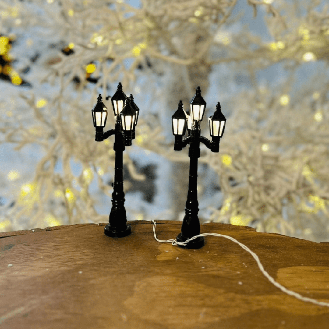 Enfeite Mini Luminária com 8 LEDs – 12,5 cm | 2 Unidades