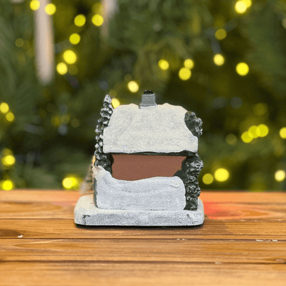 Chalé Natalino Decorativo Com Led Colorido 10x7x11cm