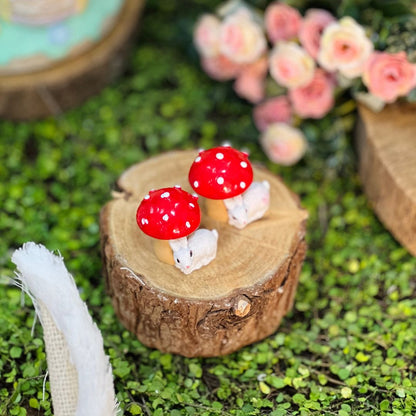 Jogo 2 Peças Cogumelo Decorativo Com Coelho - 4,3x3,5x4cm Vermelho