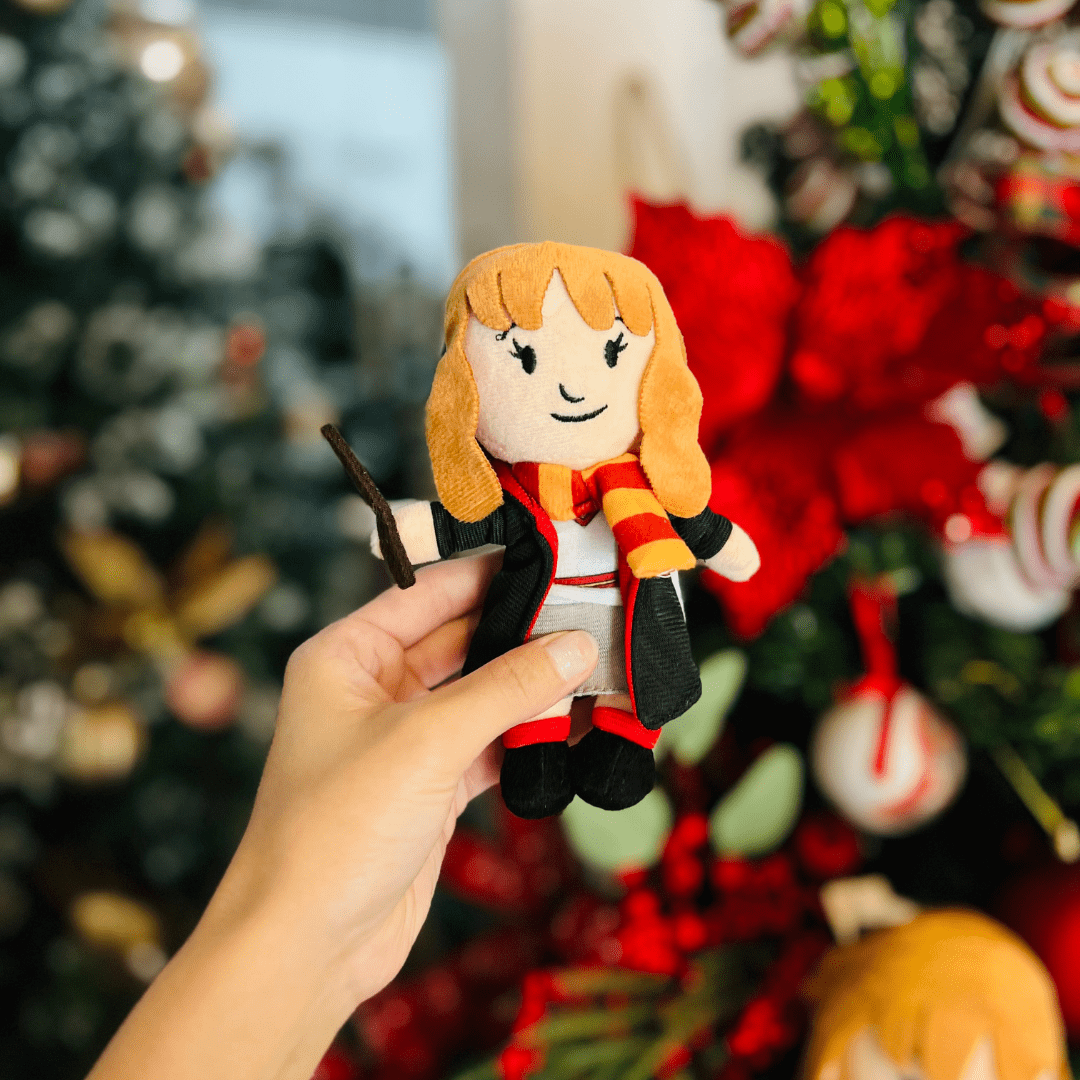 Enfeite Hermione para Pendurar  de Pelúcia 17cm - Harry Potter