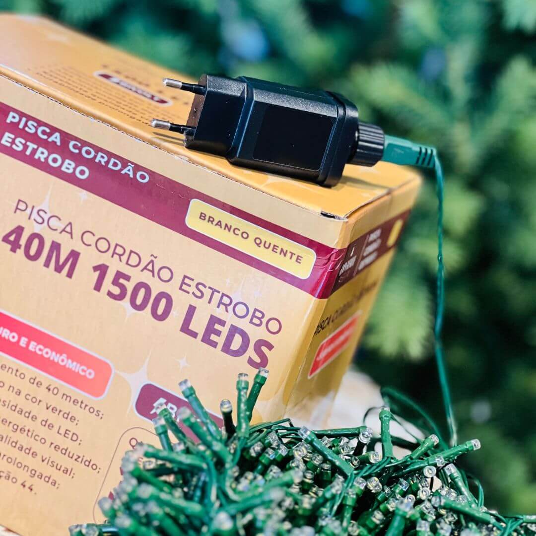 Cordão Estrobo Fio Verde 40m – 1.500 LEDs Branco Quente – Bivolt