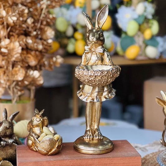 Coelha Dourada Segurando Cesto - 33cm