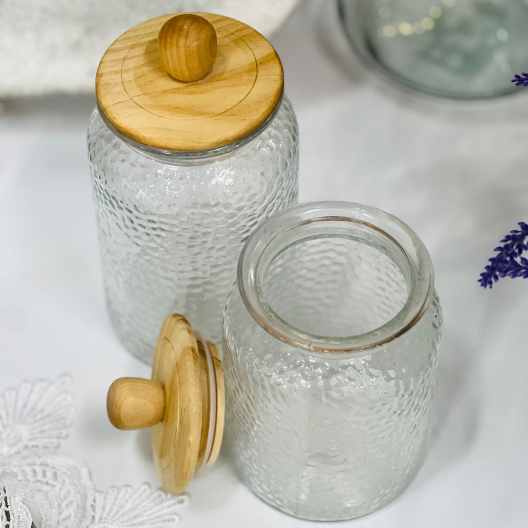 Pote de Vidro Martelado Com Tampa de Bambu - 1L