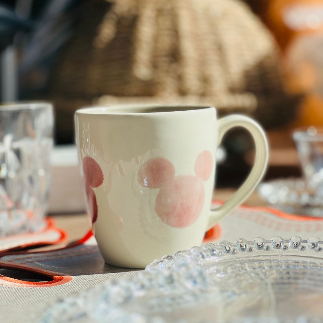 Caneca de Cerâmica Mickey e Minnie - 9,3x12,9x10cm