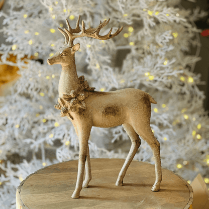 Rena em Pé Decorativa em Resina – 50,5cm