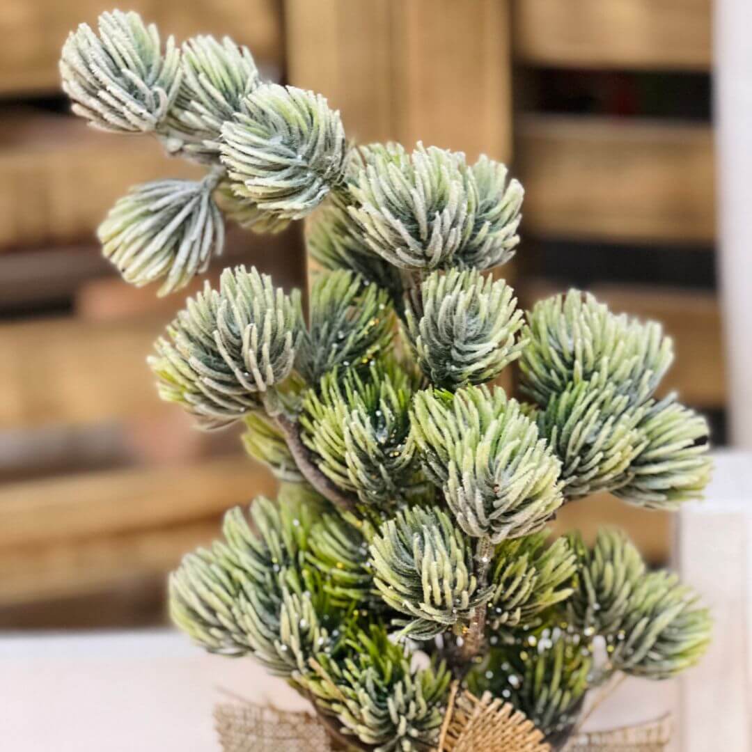 Árvore Pinheiro de Natal com Base em Juta – 34cm