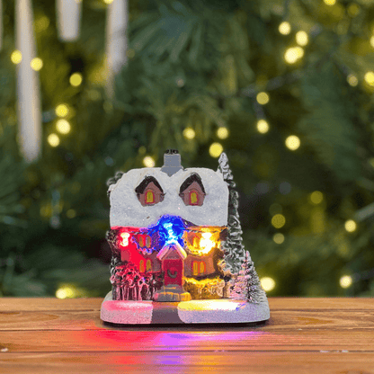 Chalé Natalino Decorativo Com Led Colorido 10x7x11cm