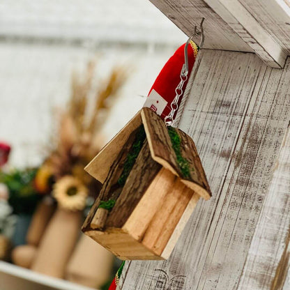 Casinha Pendente - 17 Cm