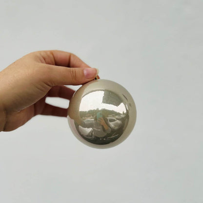 Bola Tubo Lisa Perolada Champanhe – 8cm | Jogo com 6 Peças