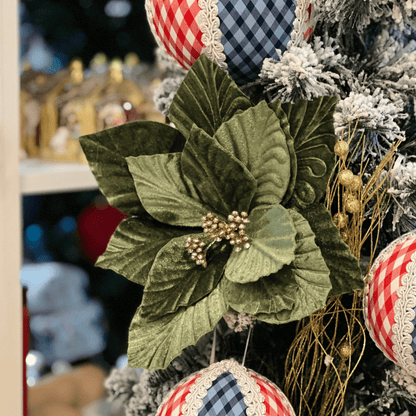 Flor Natalina Poinsetia Aveludada Verde 20x20cm